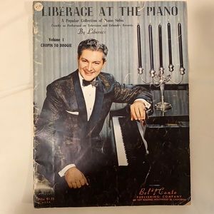 Liberace At The Piano. Bel Canto Publishing Co